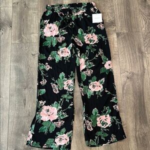 Ellen Tracy painted rose pants